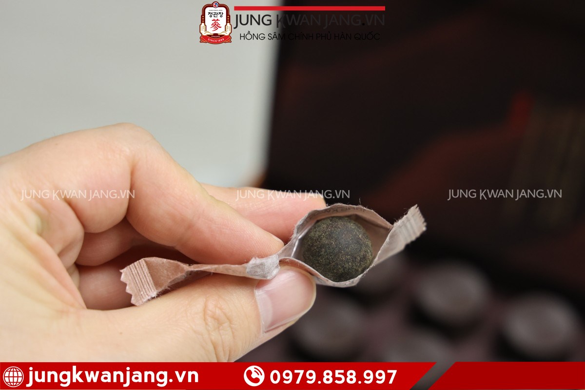 Hình Ảnh Thực Tế Viên Linh Đan Jung Kwan Jang 4g x 12 Viên Khi Mở Bọc