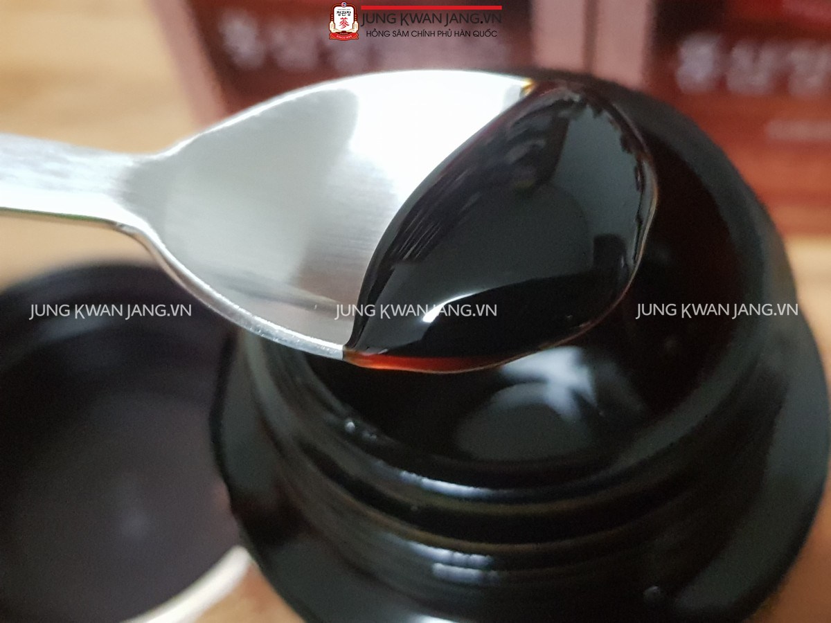 Sản phẩm Cao Hồng Sâm Jung Kwan Jang 200g – Quà tặng sức khỏe cao cấp, chính hãng Hàn Quốc