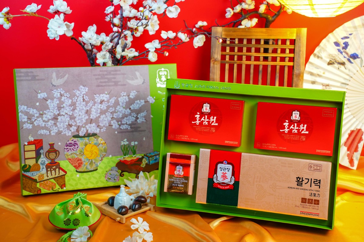 Hộp quà hồng sâm Vạn Sự Hanh Thông Jung Kwan Jang – thiết kế sang trọng, lựa chọn ý nghĩa cho dịp Tết sum vầy.